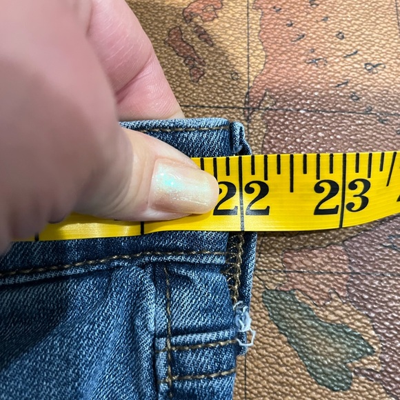 Kim Rogers Women's 18 Petite Pull-on Elastic Waist Straight Leg Denim Jeans - Picture 6 of 9